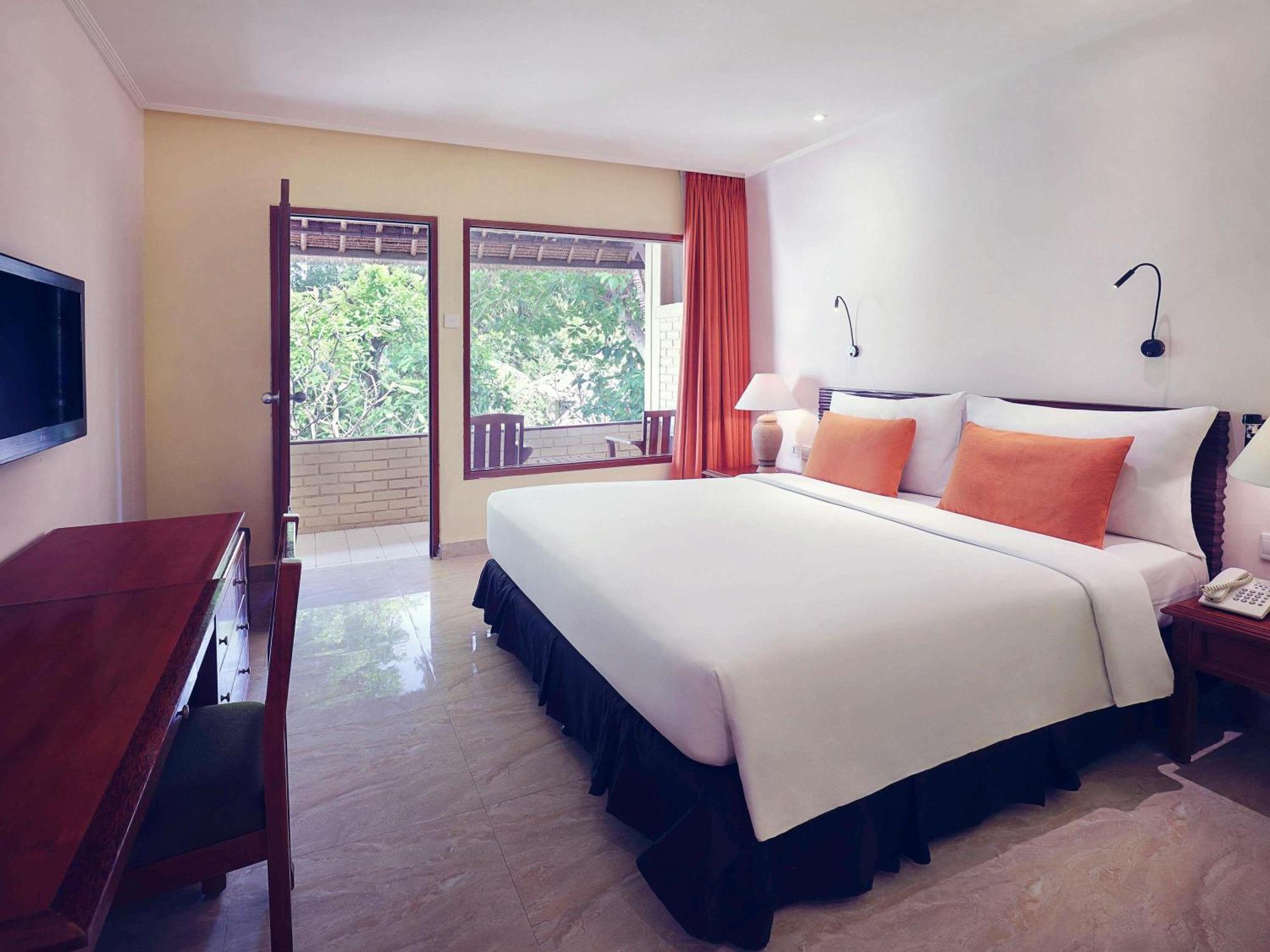 Mercure Resort Sanur Exterior photo